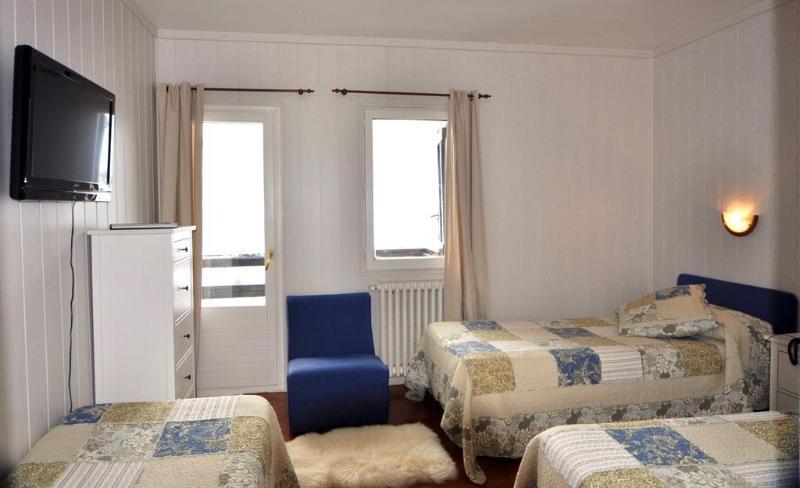 Hotel Tirol Formigal Kültér fotó