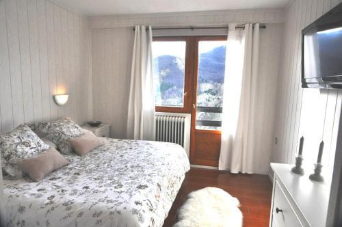 Hotel Tirol Formigal Kültér fotó